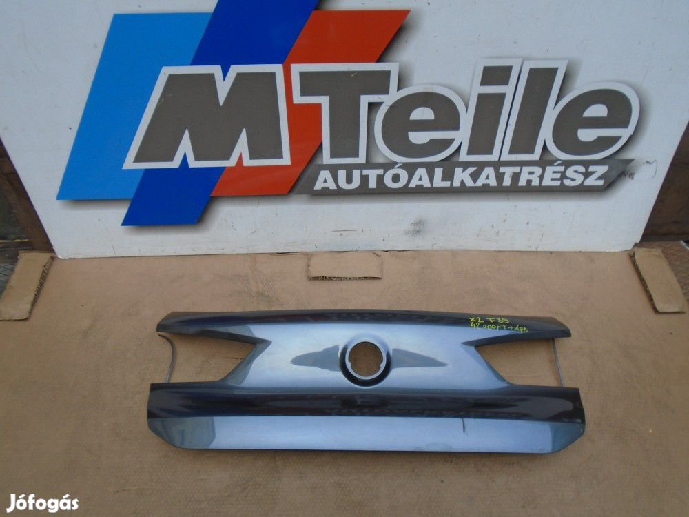 [GYÁRI HASZNÁLT] BMW - Csomagtérajtó burkolat - X2 F39